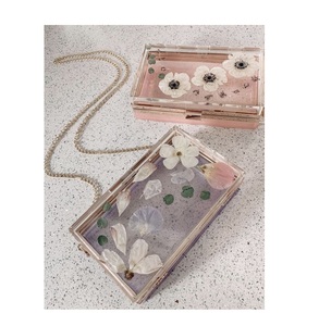 Direct From India Sac à main de marque au design moderne de qualité supérieure pour femmes Pochette en résine écologique de haute qualité - Product Image 6