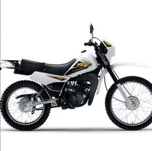 รถจักรยานยนต์ Yamaha DT175 รุ่นปี 2026 เครื่องยนต์ 2 จังหวะ สำหรับขับขี่ออฟโรด - Product Image 6