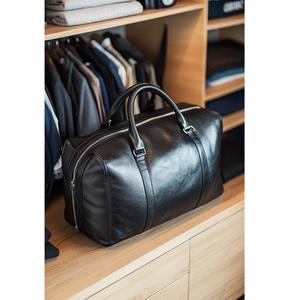New Style Vintage Crafts Luxury Genuine Leather Handmade Duffle <b>Bag</b> for <b>Men</b> Travel Outdoor Use At Wholesale Price - Product Image 3