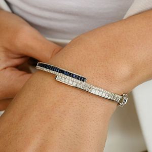 กำไลข้อมือทองคำสีขาว100% สวยสง่า18K สำหรับสตรีกำไลแซฟไฟร์และเพชรสีฟ้าตัดจากธรรมชาติ - Product Image 4