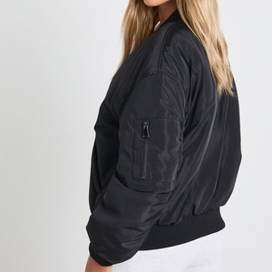 Venta al por mayor de alta calidad 100% poliéster chaqueta universitaria de las mujeres personalizado DTF impreso logotipo streetwear cómodo hip hop hombre chaqueta - Product Image 5