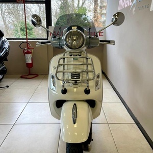 PIAGGIO para VESPA GTS 300 Ie ABS Scooter de Dos Ruedas - Product Image 3