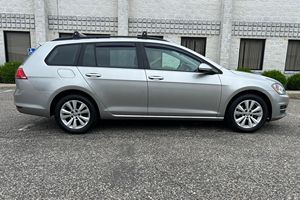 2017 Utilisé pour Golf SportWagen S 4Motion Volant à Gauche Euro IV Emission 50001-75000 Miles 200-250Ps 200-300Nm - Product Image 4