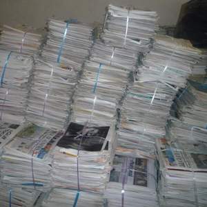 Venta al por mayor de papel de periódico usado de alta calidad, papel de desecho limpio ONP, papel de periódico viejo y periódicos vencidos en venta - Product Image 1