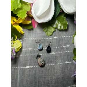 Ensemble en turquoise de Kingman et argent sterling de style ethnique Navajo, fabriqué à la main par des artisans - Product Image 2