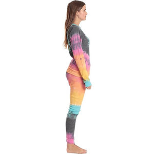Conjunto Deportivo Tie Dye para Mujer, Hecho con Impresión por Sublimación, Precio al por Mayor, Nuevo Diseño, Conjuntos Deportivos de 2 Piezas para Mujer con OEM - Product Image 2