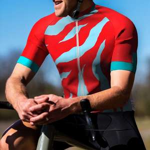 Maillot de Ciclismo de Manga Corta para Hombre, Hecho con Tela de Poliéster Transpirable, Diseñado para Mantener la Comodidad Durante la Conducción en Carretera - Product Image 4