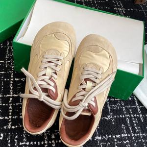 Nouvelles Chaussures en Toile Tendance et Très Vendues, Style Décontracté Rétro Classique, Antidérapantes, Souples, Légères et Épaisses - Product Image 4