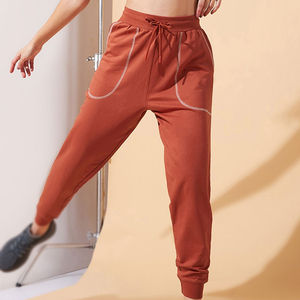 กางเกงขายาวผู้หญิงคุณภาพสูง ผ้าเฟรนช์เทอร์รี่ 400 GSM เอวยางยืดใส่สบาย กางเกงลำลอง สีตามสั่ง ทรงพอดีตัว - Product Image 3