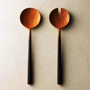 Servidores de ensalada de flores Juego de servidores de ensalada hechos a mano Producto de madera para uso doméstico en la cocina - Product Image 3