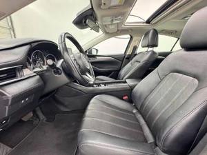 Mazda 6 Touring 4 portes berline d'occasion propre, modèle 2020 - Product Image 2