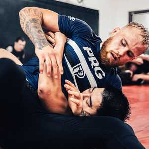 2022 Custom Made Mens Gym Short Sleeve <b>Rash</b> <b>Guard</b> <b>Bjj</b> Roman Custom Logo Mma <b>Rash</b> <b>Guard</b> - Product Image 4