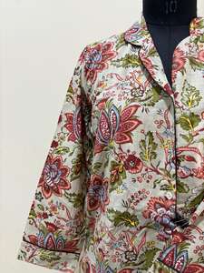 Chemise longue en coton imprimé floral Handblock boutonnée Kurti Top - Product Image 5