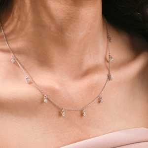 Collar con Colgante de Diamante de Laboratorio de Nueve Redondos de 0.90 Quilates, Joyería de Lujo de Oro Sólido para Bodas y Colección de Regalos Premium - Product Image 2