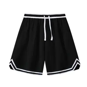 Shorts de sport pour hommes en maille respirante, taille mi-haute, décontractés, à séchage rapide, 100% polyester, vente en gros personnalisée - Product Image 4