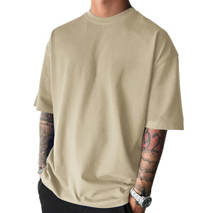 Camiseta Cuadrada con Logotipo Personalizado, Estilo Urbano, Holgada, de Algodón Grueso, con Patrón Sólido, Hombros Caídos, Corte Cuadrado para Hombre - Product Image 3