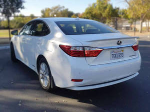 Voiture d'occasion de qualité abordable, Le-x-us ES 30-0h 2014, conduite à gauche - Product Image 5