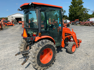 Tractores agrícolas Kubota 4x4 de 30hp, 50hp, 80hp y 120hp, mini tractores usados, maquinaria agrícola Kubota, tractor agrícola económico. - Product Image 5