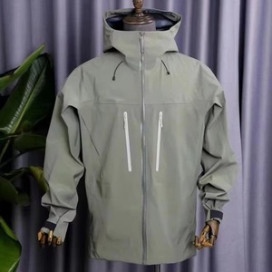Alta calidad nuevos amantes de la primavera y el otoño al aire libre de una sola capa a prueba de viento Montañismo chaqueta impermeable traje chaquetas - Product Image 2