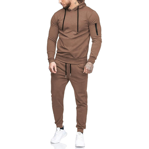 Conjunto de chándal de joggers de alta calidad para hombre, chándal de ajuste regular de manga larga de algodón clásico liso con bolsillo de manga con cremallera personalizado - Product Image 4
