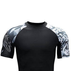 Camiseta de Protección Solar para Hombre, Transpirable, 100% Poliéster, Sublimada, con Logotipo Personalizado, Mangas Cortas - Product Image 4
