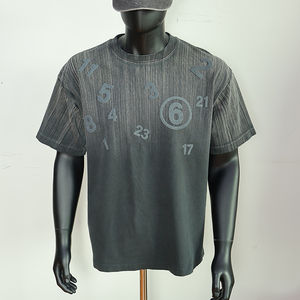 Camiseta Vintage Personalizada OEM de Algodón 100% de Alto Gramaje, Estampado de Logotipo Bordado, Camiseta Retro Oversize para Hombre de 250 g/m² con Efecto Desgastado - Product Image 1