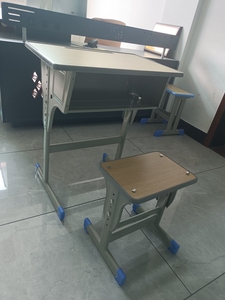 <span class=keywords><strong>Precio</strong></span> de Fábrica, Conjunto de Silla y Escritorio Escolar Individual Moderno, Cómodo y Duradero, Altura Ajustable, Marco Metálico, Tablero de Madera, para Oficina en Casa - Product Image 6