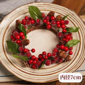 Petit porte-bougie en forme <span class=keywords><strong>de</strong></span> couronne avec un design cadeau <span class=keywords><strong>de</strong></span> Noël pour le dîner aux chandelles <span class=keywords><strong>de</strong></span> Noël, accessoire <span class=keywords><strong>de</strong></span> décoration <span class=keywords><strong>de</strong></span> vacances - Product Image 2