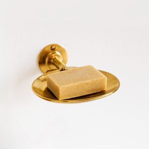 Jabonera Clásica de Latón para Decoración de Baños Tradicionales que Combina Elegancia Atemporal con una Construcción Resistente y Duradera - Product Image 1