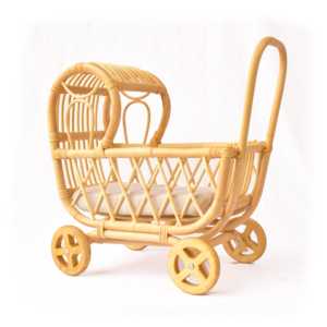 Nouveau design enfant en bas âge en peluche poupée wagon chariot landau poids léger rotin poupées buggy poussette pour l'exportation en gros - Product Image 1