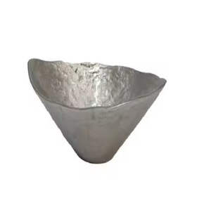 Bol de fruits secs en laiton Tendance fait à la main décoratif plaqué argent 100% vente en gros bol en laiton vente personnalisée - Product Image 1