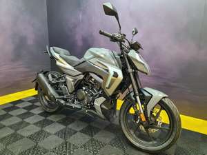 Disponible F125 Neuf (Motocyclette) - Product Image 4