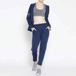 Cómodo chándal de etiqueta privada a la venta, chándal liso recién llegado, chándal cálido de Invierno para mujer al por mayor - Product Image 1