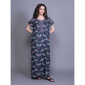 Chemise de nuit Alpine ODM en tissu doux tissé avec poche latérale, broderie au col et logo personnalisé, fermeture à cordon, MOQ 3 pièces - Product Image 2