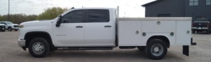 Camioneta de Servicio Usada Chevrolet Silverado 3500 Crew Cab 2024 Lista para Enviar, Plástico de Grado Industrial, 3 Años de Garantía - Product Image 2