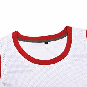 Maillot de basket-ball réversible personnalisé respirant grande taille unisexe, matière extensible à séchage rapide pour l'entraînement et le fitness - Product Image 3