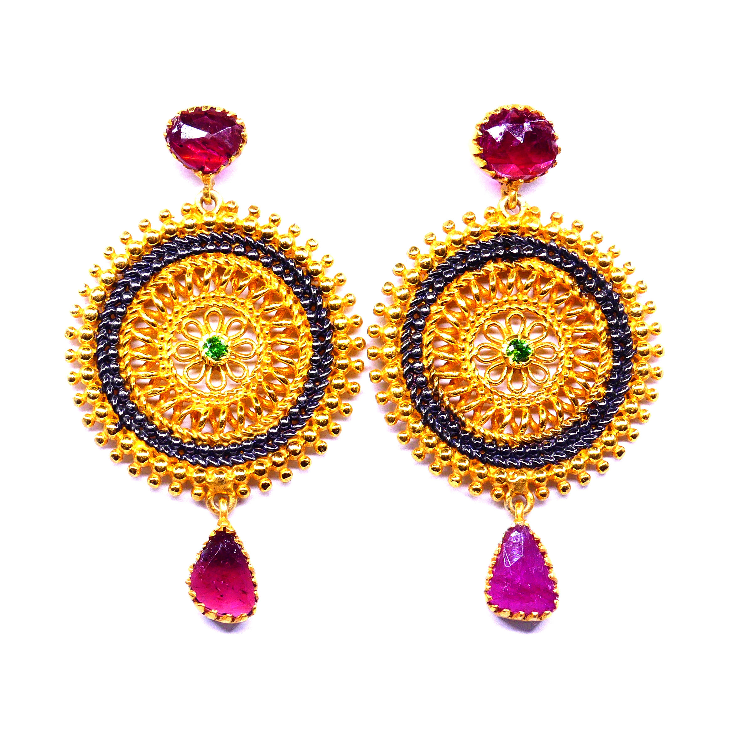 สีเหลือง