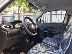 Leapmotor T03 2025 310 Comfort d'occasion : Marque chinoise de véhicules électriques avec une autonomie de 310 km et une charge rapide en 0,6h - Product Image 3