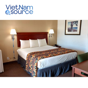 Meubles en bois en gros. Projet de traitement OEM pour Budget Inn. Meubles de chambre à coucher en bois massif. Conception personnalisée. - Product Image 1