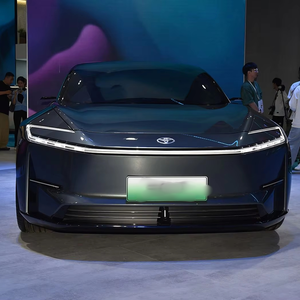 Berline Purement Électrique 2025 Platinum Smart 7 Modèle de Base, Véhicule Électrique Moyen-Grand 4 Portes 5 Places à Trois Boîtes pour l'Exportation - Product Image 3