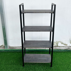Étagère décorative GONY à 4 niveaux en bois de caoutchouc avec structure en fer KS68100, type sur pied pour salon, installation facile - Product Image 6