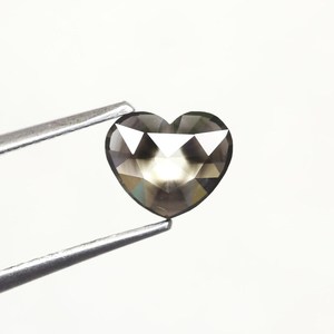 หินธรรมชาติติดเพชรรูปหัวใจ0.78 CT สำหรับเครื่องประดับทำด้วยมือที่มีเอกลักษณ์และการออกแบบเพชรตามสั่ง - Product Image 3