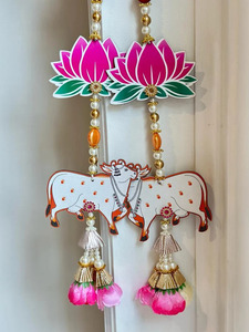 Guirlande de vache et de lotus en bois tendance Chaîne décorative traditionnelle indienne pour événements en plein air Tentures de temple à motifs de fleurs - Product Image 2