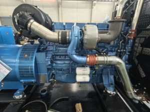 工业用柴油发电机组 静音 180KW 225KVA 三相水冷式发电机 480V 开放式机架 ATS 自动远程启动 - Product Image 2