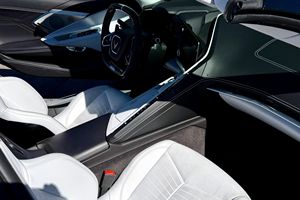 LISTO PARA ENVIAR: CHEVROLET CORVETTE Z06 CONVERTIBLE 3LZ 2024 - Product Image 5