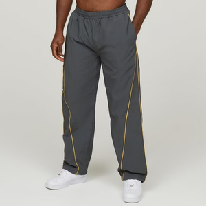 Survêtement en nylon surdimensionné de haute qualité Ensemble veste et jogging sur mesure Survêtements imperméables réfléchissants - Product Image 4