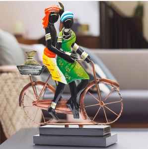 Figura de hierro de pareja de bicicleta Tribal hecha a mano, pieza decorativa para decoración de sala de estar de oficina en casa - Product Image 2