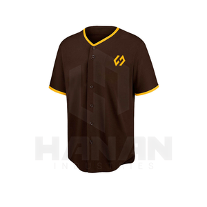 Ensemble d'uniformes de baseball de qualité fabriqués au Pakistan Maillot et pantalon respirants de conception personnalisée pour les équipes ou les clubs à bas prix - Product Image 2