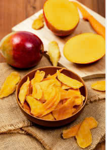 Venta caliente 2024 Organic GMO Mango seco Sabor dulce Fruta natural Buen precio al por mayor para el paquete al vacío a granel Proceso de anuncio seco - Product Image 3