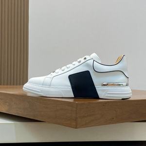 Chaussures décontractées en toile pour hommes et femmes, à lacets, antidérapantes, semelles plates, durables, rétro, confortables, blanches, pour la marche - Product Image 5